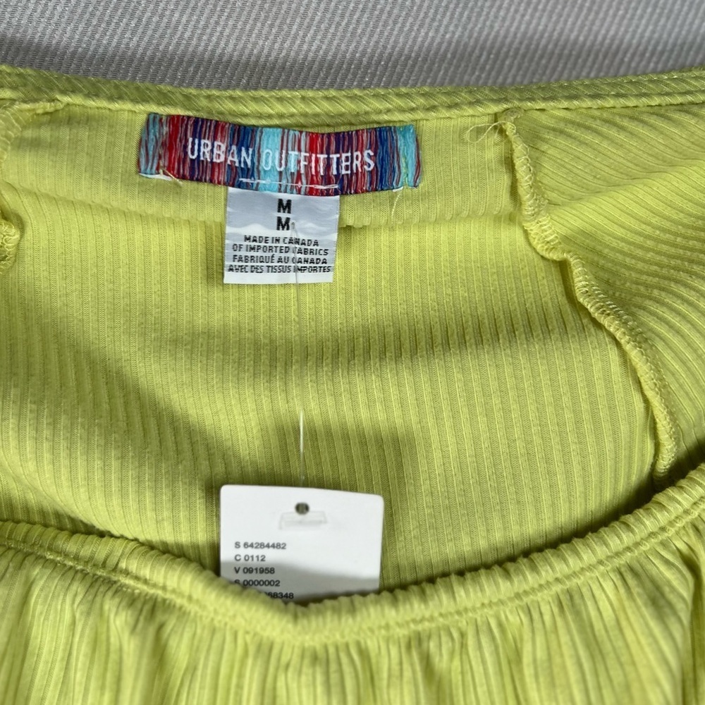 NWT Urban Outfitters Hallie Ribbed Peasant Crop w/Bell Sleeves - Medium in Lime - Picture 4 of 14